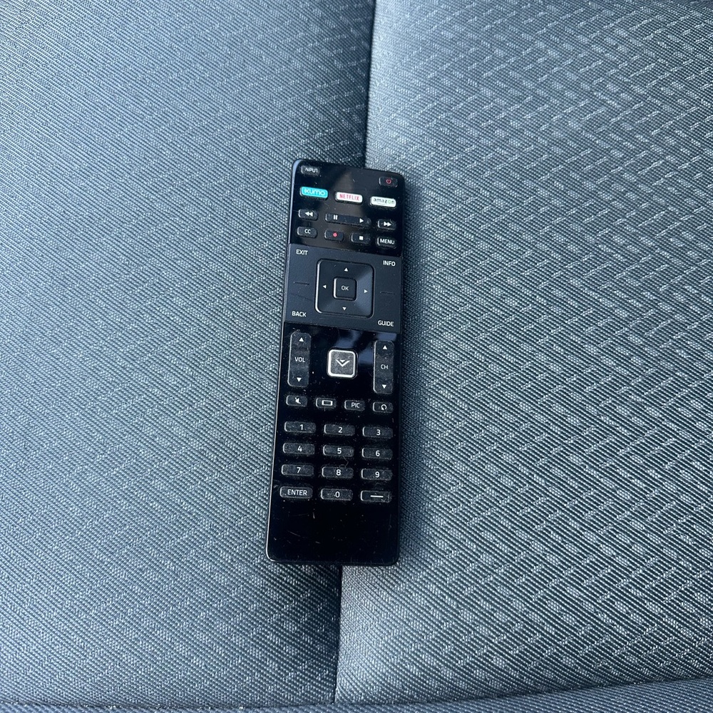 Vizio Black Remote Control with Button Array